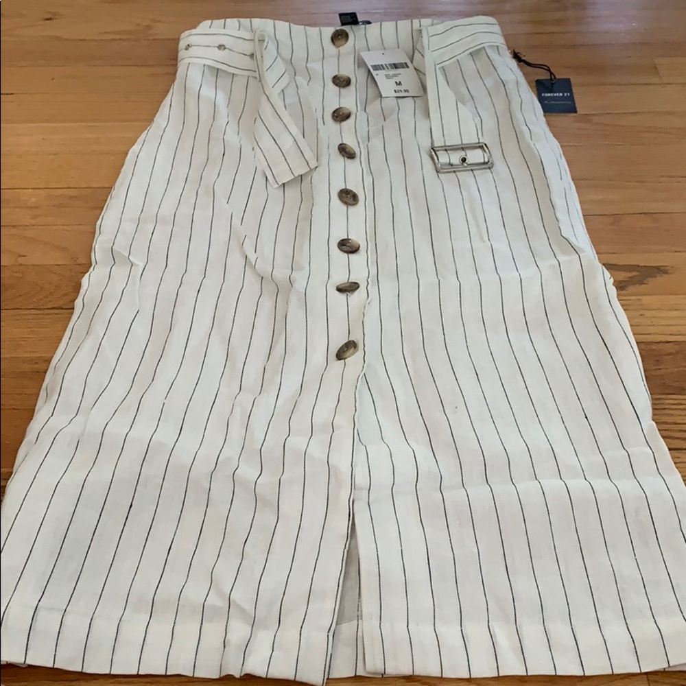 Forever 21 Long button skirt with belt